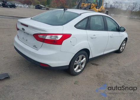 2014 Ford Focus Se z USA, uszkodzony, nr VIN 1FADP3F25EL248487